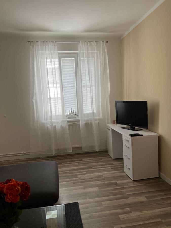 Lovely Flat In The City Center Bratislava Bagian luar foto